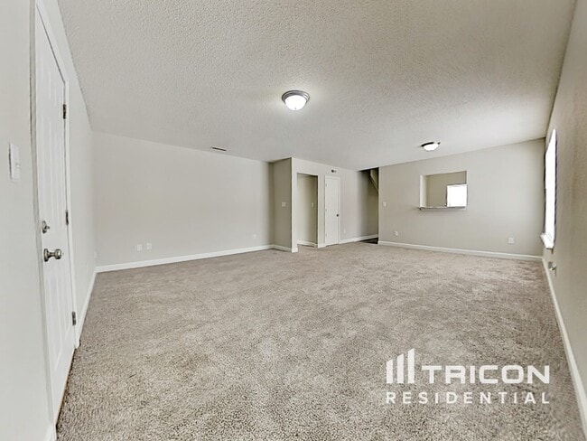 Photo - 4669 Driftwood Ln