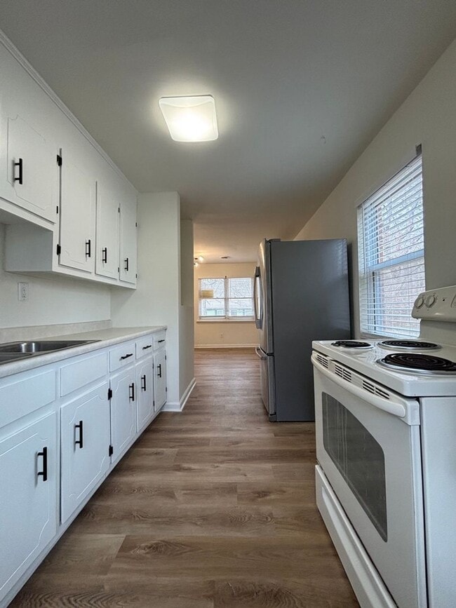 Photo - Newly renovated!