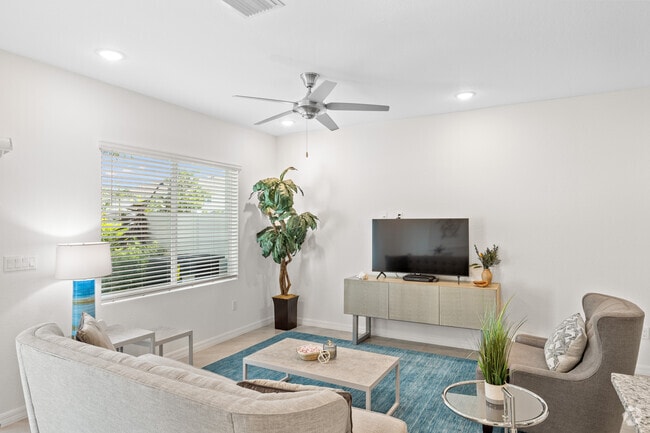 3BR, 2.5BA - 1680SF