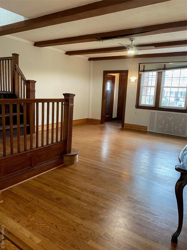 Photo - 29-28 163rd St