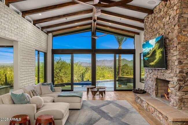 Photo - 6331 E Hummingbird Ln