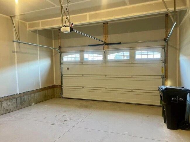 Photo - 2036-2208 208 Street NW