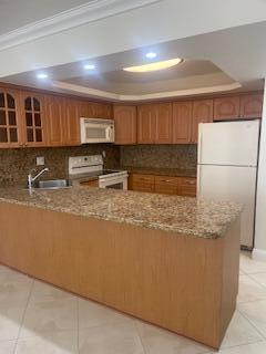 Photo - 3180 S Ocean Dr Unidad 222