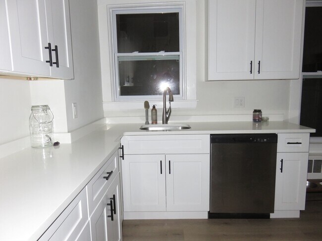 Photo - 34 Harvard St Unit 1L