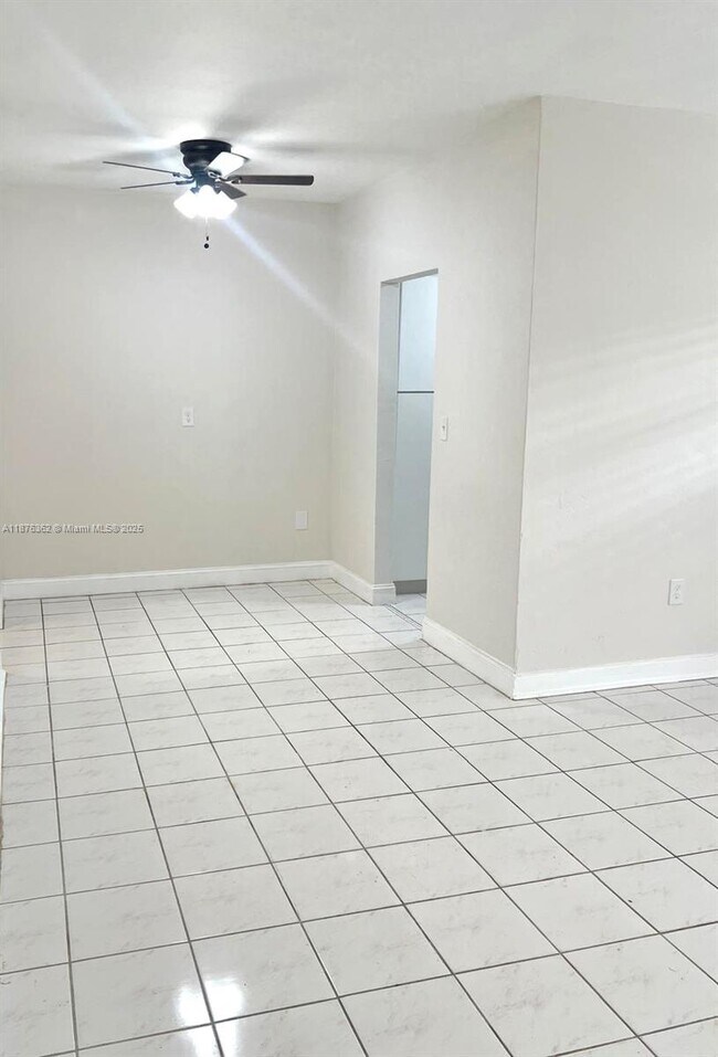 Photo - 7510 Carlyle Ave Unit 3