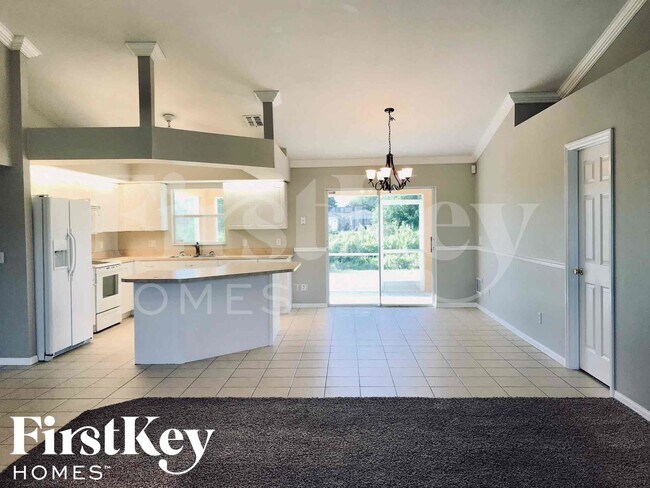 Photo - 3807 25th St SW