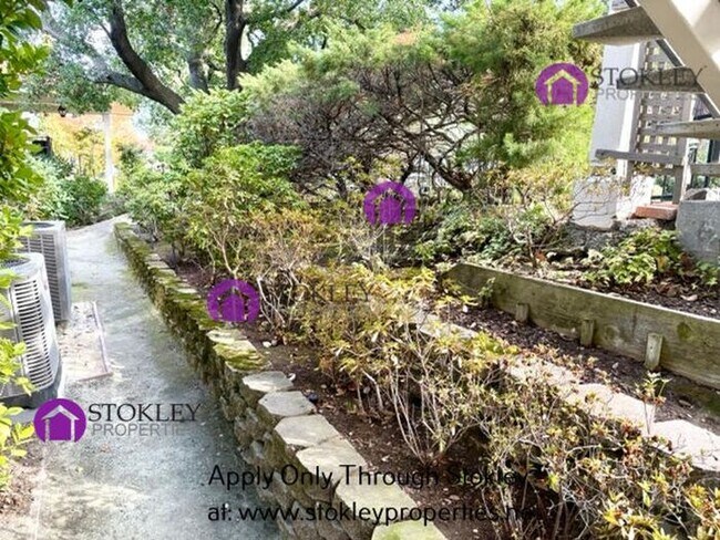 Photo - 3125 Terra Granada Dr Unidad APT 4