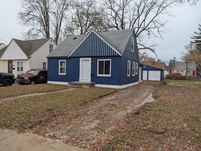 Building Photo - 26130 Currier St