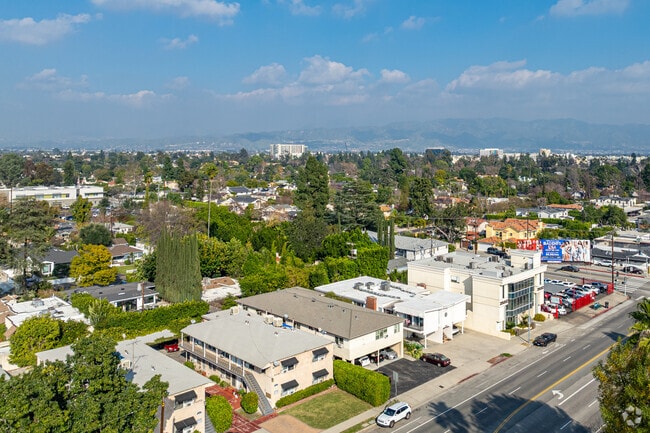 Riverside Apartments at Valley Village