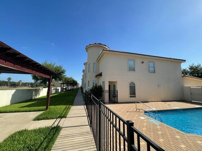 Photo - 1413 Keeton Ave Unidad APT 21- 1413 Keeton Ave