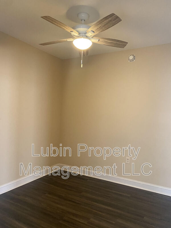 Photo - 1655 Madison Ave Unit 304