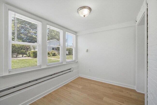 Photo - 7314 N Crawford Ave Unit 1