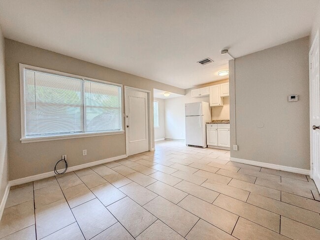 Building Photo - 509 O St Rental
