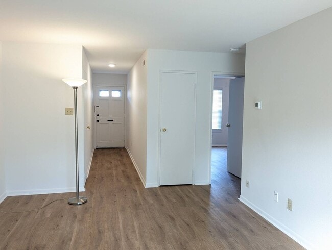 Photo - 2 Kearney Dr