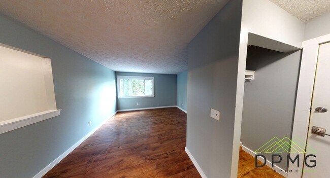 Photo - 326 E Hillsdale St Unidad 6