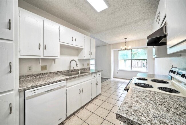 Photo - 1509 Sagebrush Dr