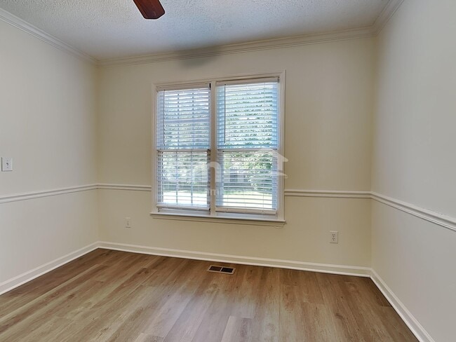 Photo - 2328 Water Lilly Way