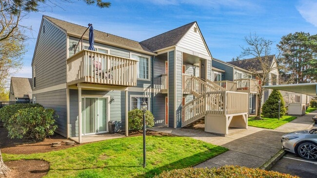 BROOK HOLLOW APARTMENTS