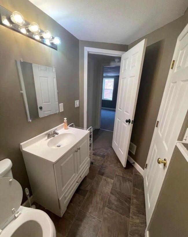 Photo - 205 N Church St