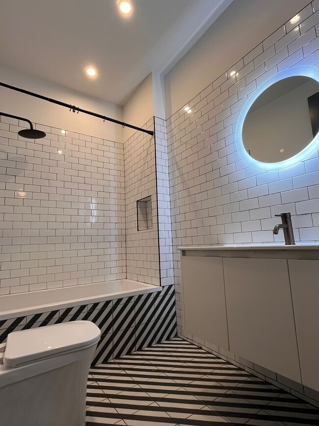 Photo - 568 Communipaw Ave Unit 206