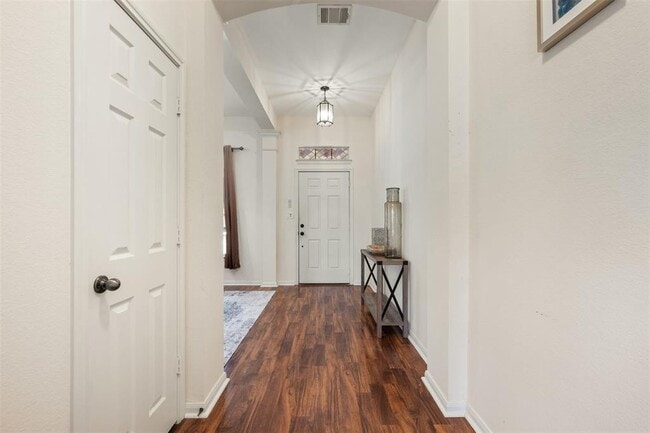 Photo - 221 Stone Crest Blvd