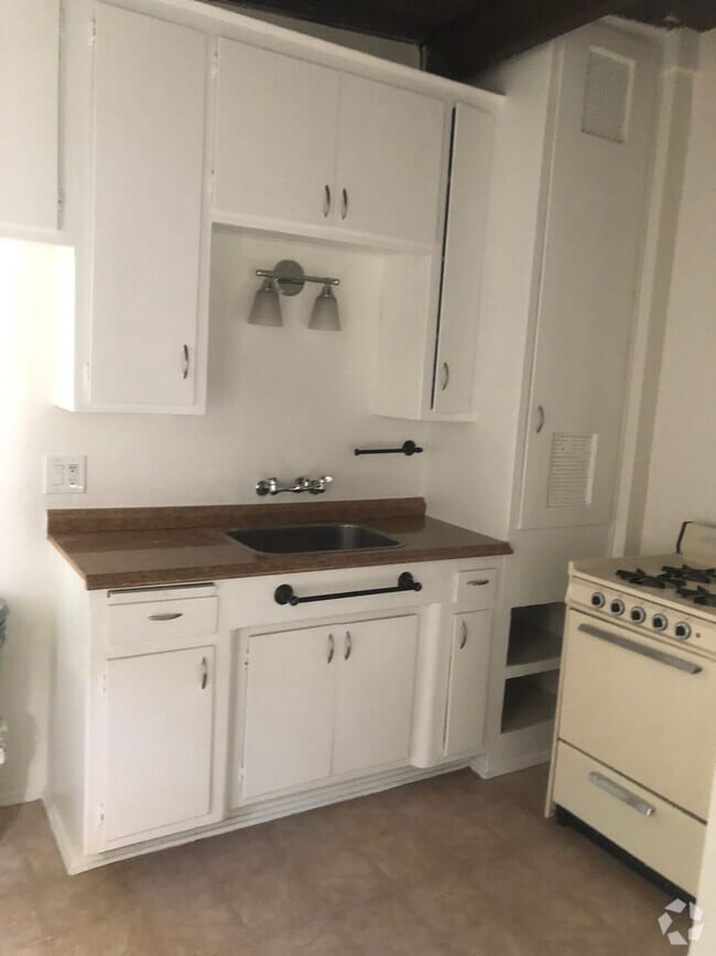 Building Photo - 7223 Washington Ave Rental