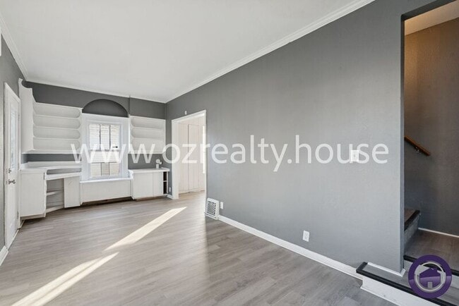 Photo - 4319 Parrakeet Ave