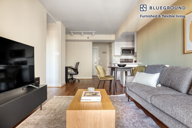 Photo - 4001 9th St N Unit FL14-ID584