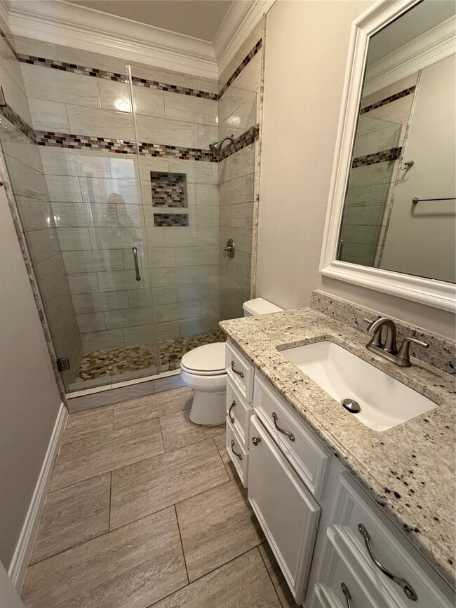Photo - 1523 Glen Oaks Dr