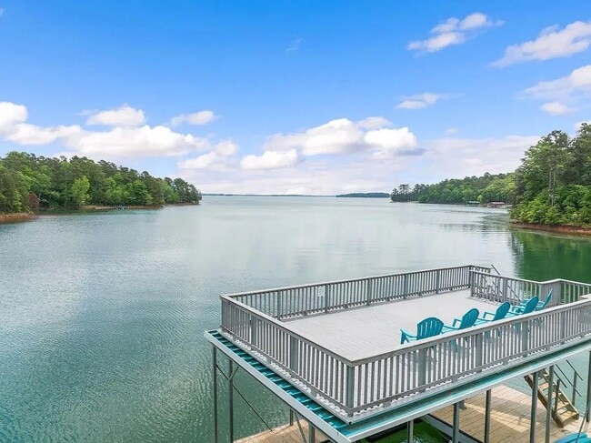 Building Photo - 333 Jim Crittendon Rd