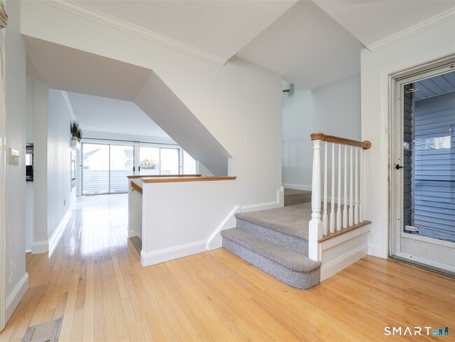 Photo - 36 Wilton Crst Unit 36