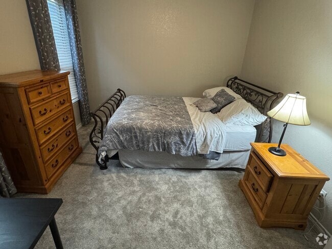 Building Photo - 3259 Comanche Xing Rental