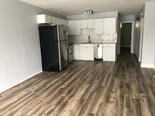 Photo - 200 Swanton St Unit L12