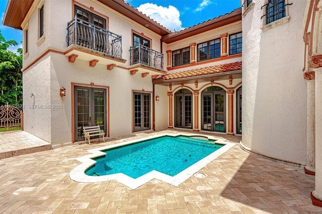 Building Photo - 674 Ocean Blvd