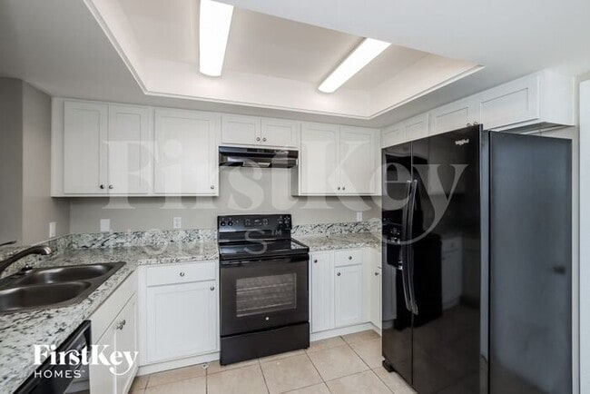 Photo - 1739 Goldfinch Ct