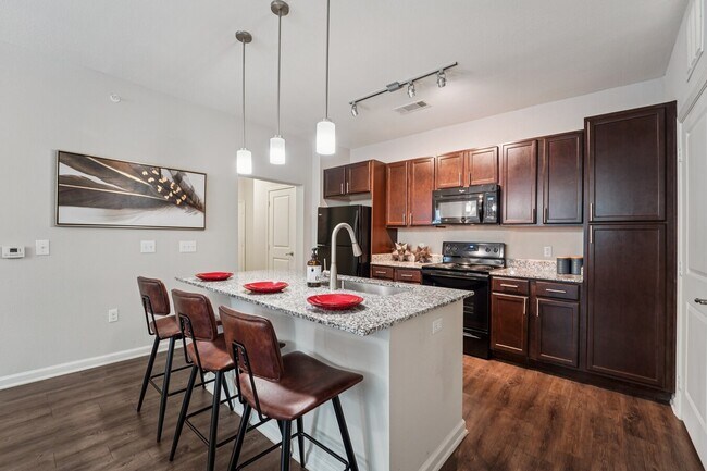 Building Photo - 22803 Tomball Pkwy Unit SCSC2