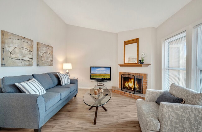 Photo - 628 Trinidad Ct Townhome