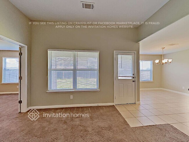 Photo - 741 Lazy Crest Dr