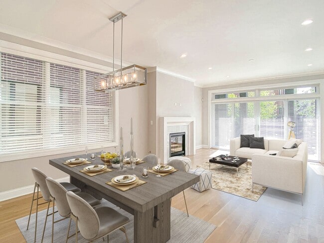 Photo - 3343 N Kenmore Ave Apartments Unit 3347
