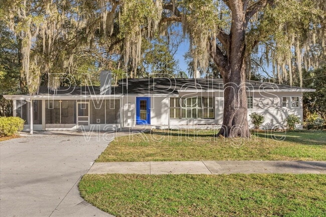 Building Photo - 719 SE 24th St Rental