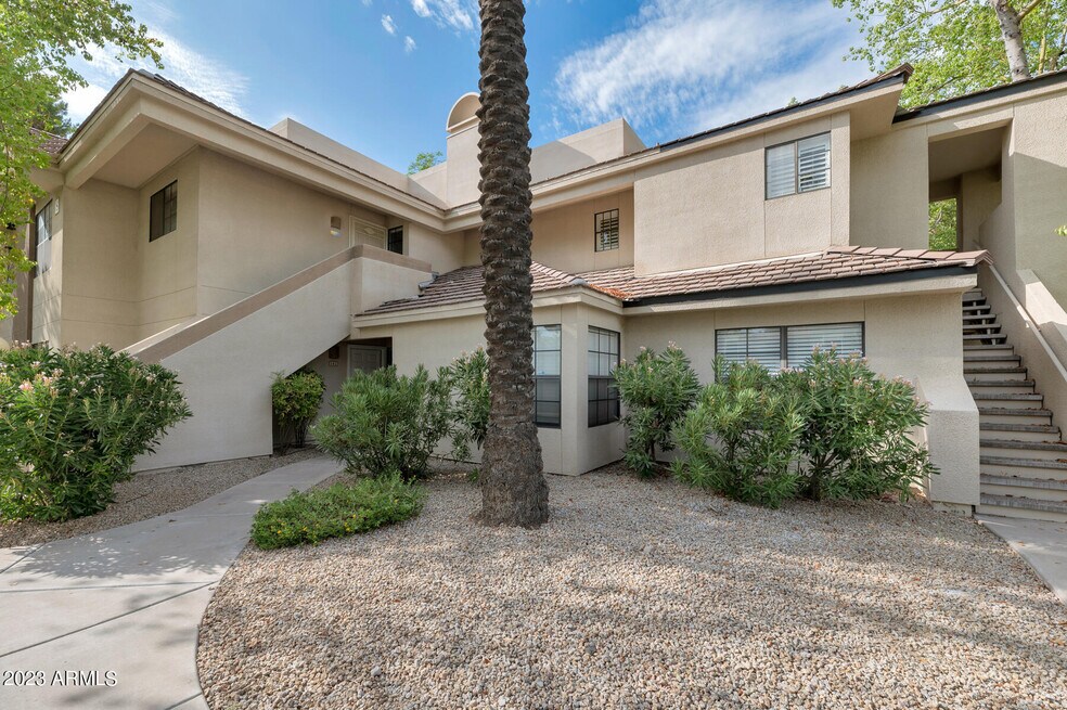 6885 E Cochise Rd Unit 242