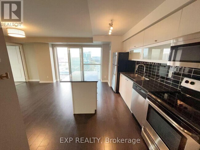 Photo - 275 Yorkland Rd Unit 709