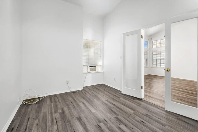 Photo - Spacious 4 Bedroom, 2 Bathroom Home!