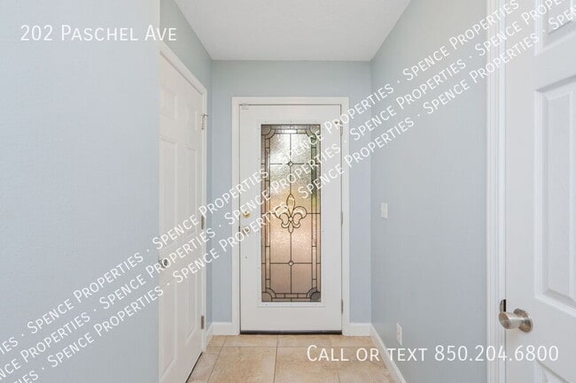 Photo - 202 Paschel Ave Casa