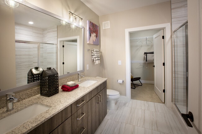 Photo - Lumen Grant Park