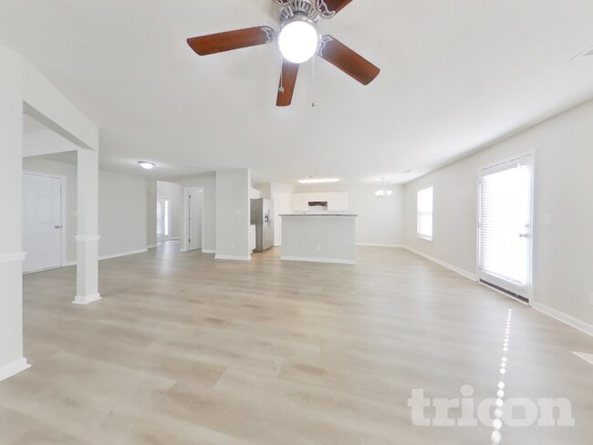 Photo - 5001 Serenity Point Ln