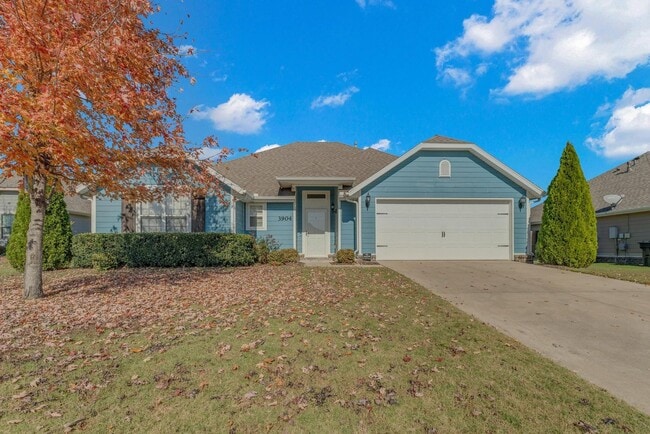 Building Photo - Beautiful 3-Bedroom Home with Open Layout ...