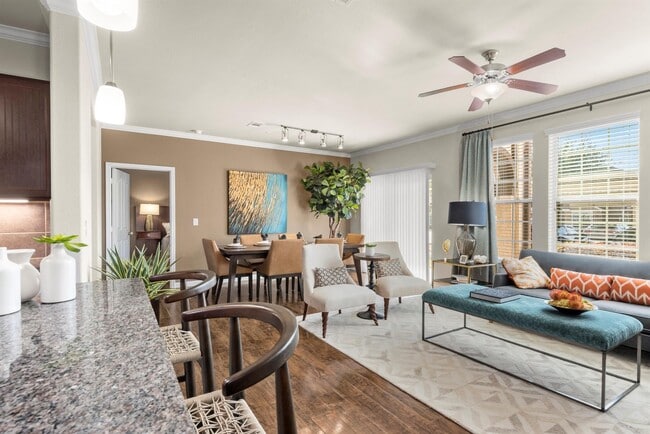 Photo - 30000 FM2978 Unidad D1