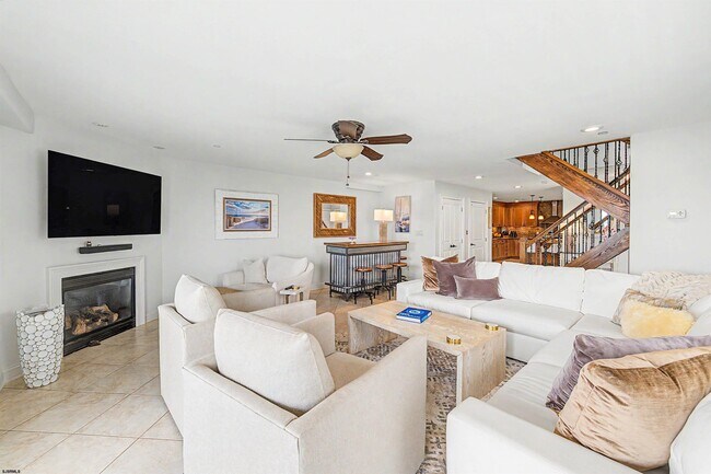 Photo - 1908 East Dr Unit 1908