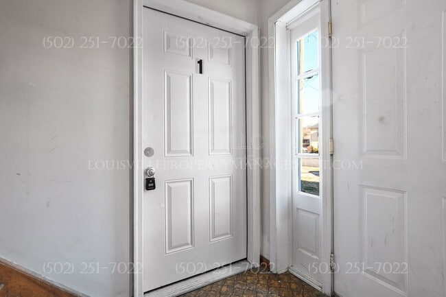 Photo - 5112 Valiant Dr Unit 1